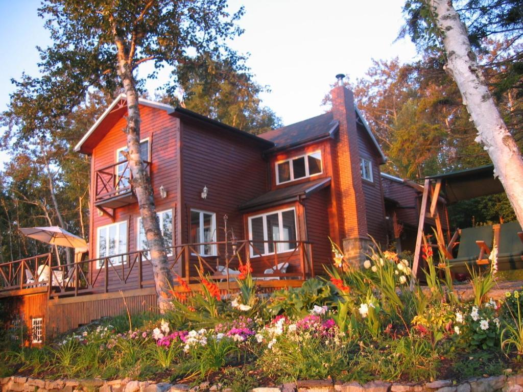 Auberge Des Eaux Vives La Malbaie Ngoại thất bức ảnh